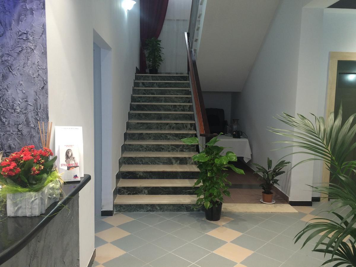 Alex & Lorenz Hotel 托瓦尼亚 外观 照片