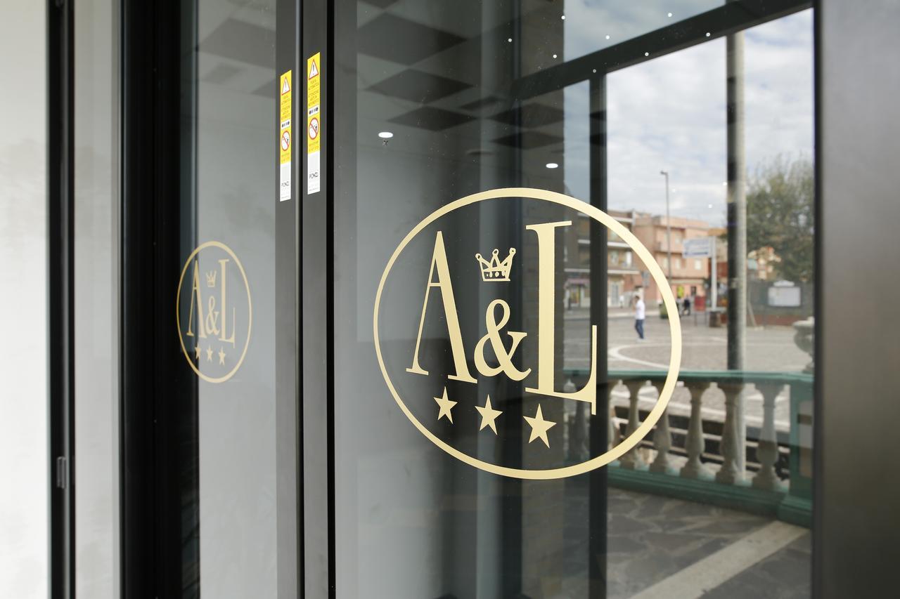 Alex & Lorenz Hotel 托瓦尼亚 外观 照片